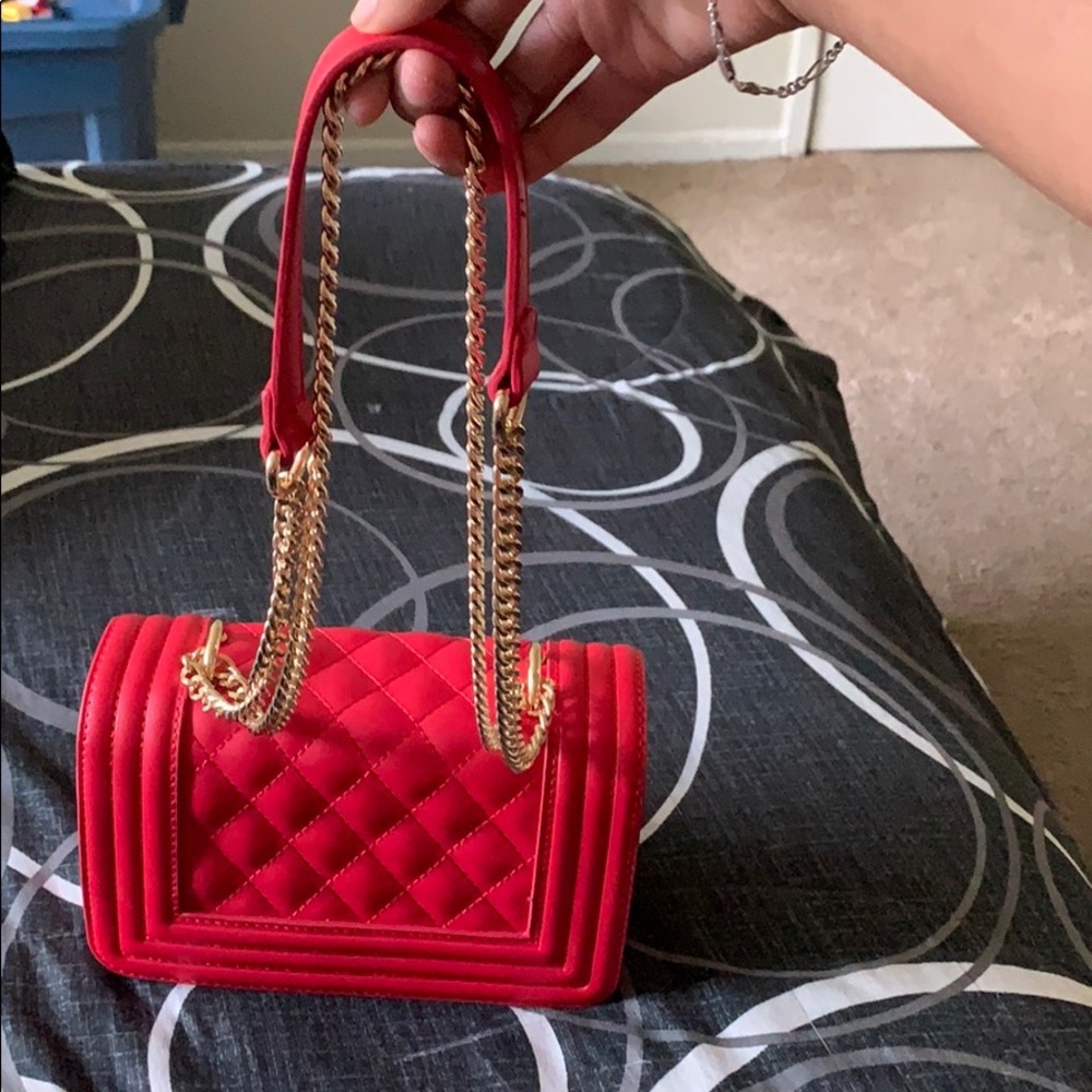 Red Crossbody - Picture 3 of 4